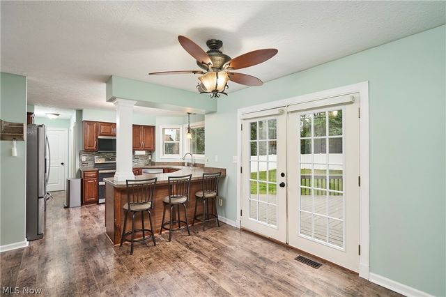 2936 Vincent Road, Silver Lake, OH 44224
