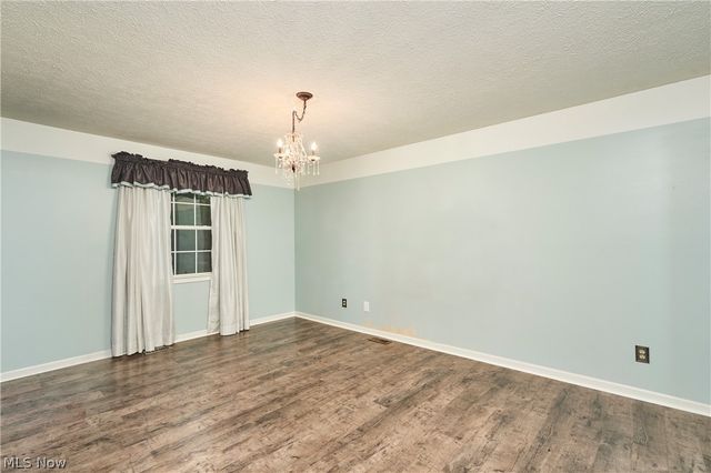 2936 Vincent Road, Silver Lake, OH 44224