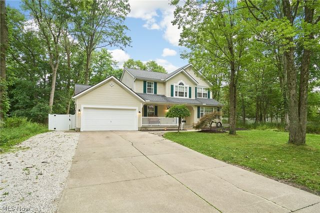 2936 Vincent Road, Silver Lake, OH 44224