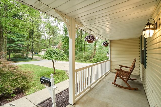 2936 Vincent Road, Silver Lake, OH 44224