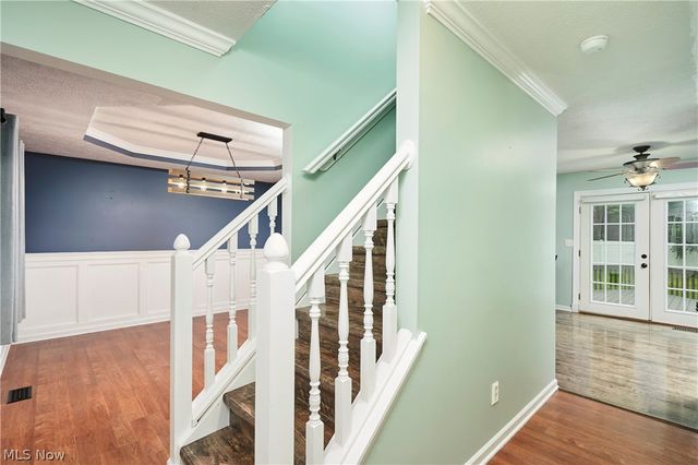 2936 Vincent Road, Silver Lake, OH 44224