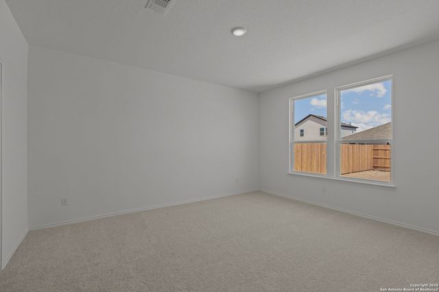 4063 Paddock Trail, Seguin, TX 78155
