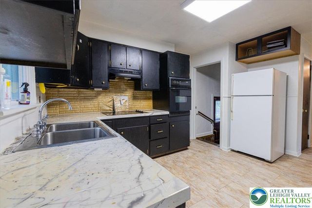 3 Oak Drive, Luzerne, PA 18707