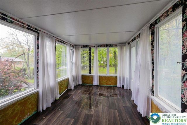 3 Oak Drive, Luzerne, PA 18707