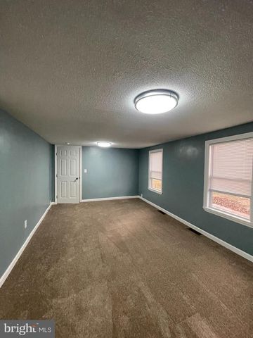 32 WALNUT DRIVE, York Haven, PA 17370