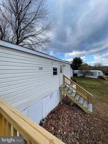 32 WALNUT DRIVE, York Haven, PA 17370