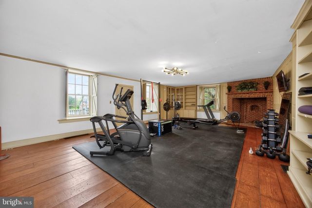 734 N CHESTER RD, West Chester, PA 19380