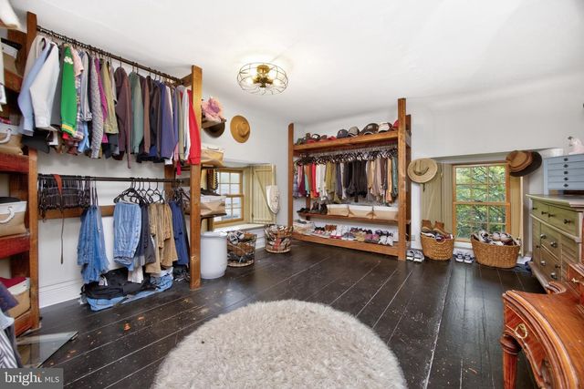734 N CHESTER RD, West Chester, PA 19380