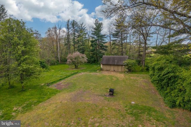 734 N CHESTER RD, West Chester, PA 19380