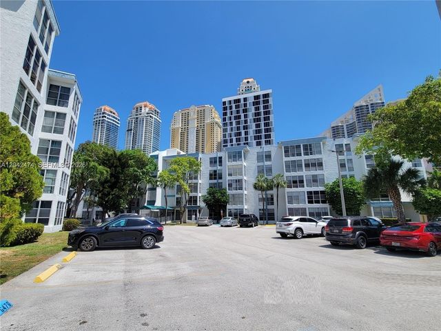 17620 Atlantic Boulevard 310, Sunny Isles Beach, FL 33160