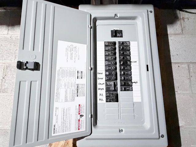 611 Bower Street, Elkhart, IN 46514