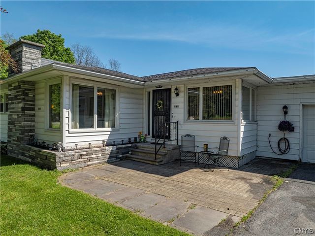 898 County Route 21, Hannibal, NY 13074