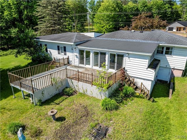 898 County Route 21, Hannibal, NY 13074