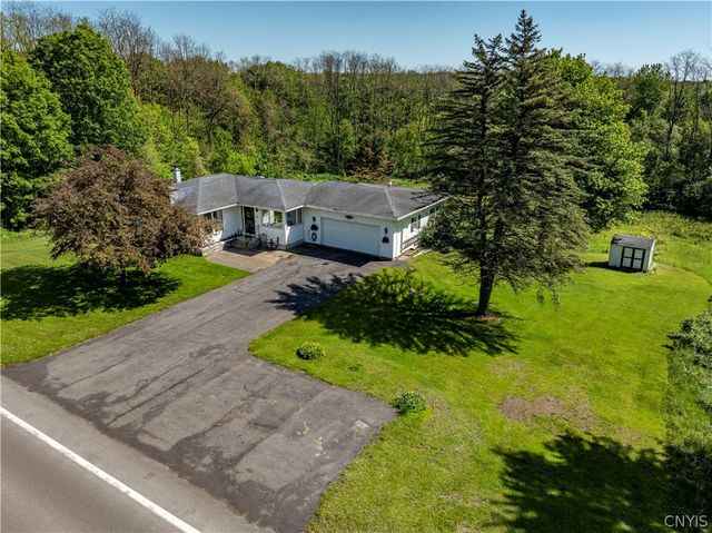 898 County Route 21, Hannibal, NY 13074