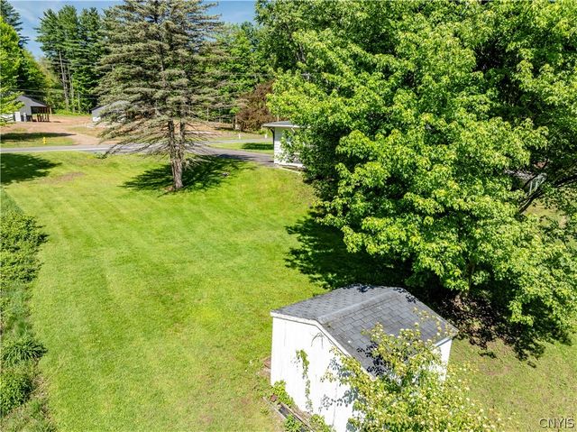 898 County Route 21, Hannibal, NY 13074