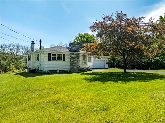 898 County Route 21, Hannibal, NY 13074