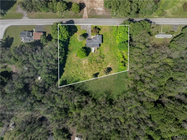 898 County Route 21, Hannibal, NY 13074