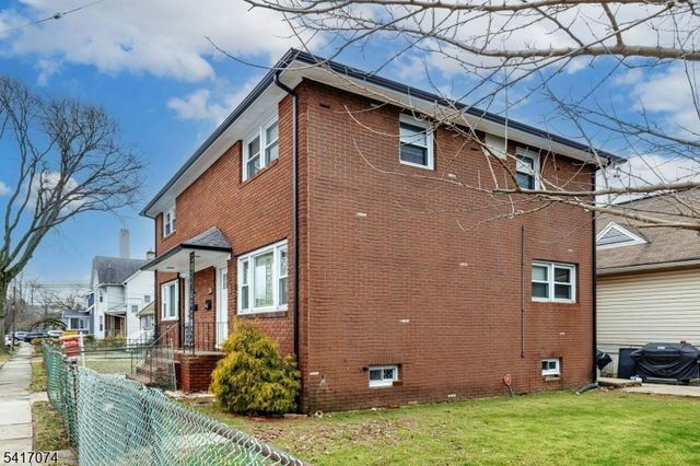 1652 Park St, Rahway City, NJ 07065