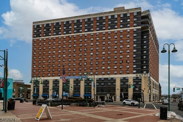 1652 Park St, Rahway City, NJ 07065