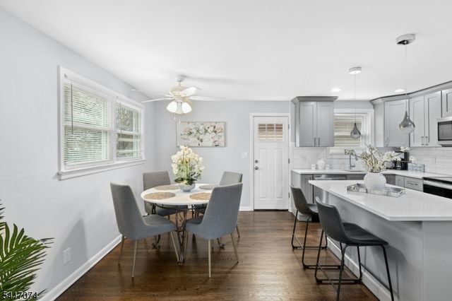 1652 Park St, Rahway City, NJ 07065