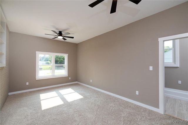 7970 Kenmore Dr, Mechanicsville, VA 23111
