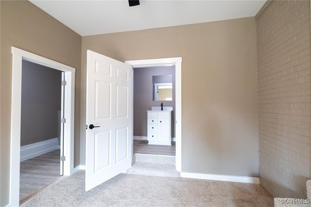 7970 Kenmore Dr, Mechanicsville, VA 23111