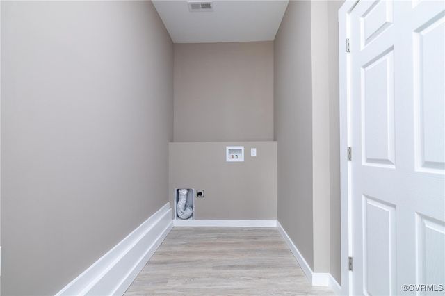 7970 Kenmore Dr, Mechanicsville, VA 23111
