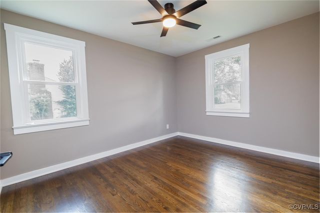 7970 Kenmore Dr, Mechanicsville, VA 23111