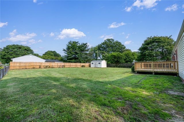 7970 Kenmore Dr, Mechanicsville, VA 23111