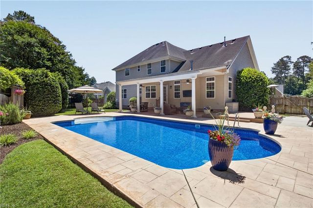 824 Sparks TRCE, Chesapeake, VA 23322