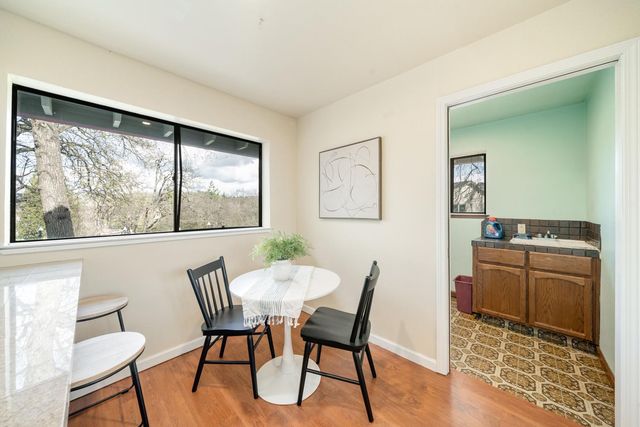 3218 Cambridge Rd, Cameron Park, CA 95682