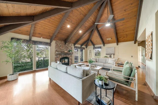 3218 Cambridge Rd, Cameron Park, CA 95682