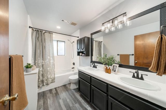 3218 Cambridge Rd, Cameron Park, CA 95682