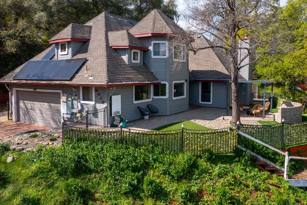 3218 Cambridge Rd, Cameron Park, CA 95682