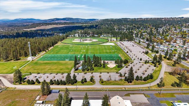 4807 W Hoffman Pl, Spokane, WA 99205