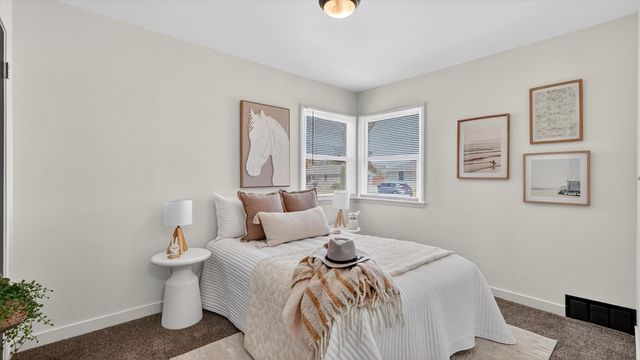 4807 W Hoffman Pl, Spokane, WA 99205