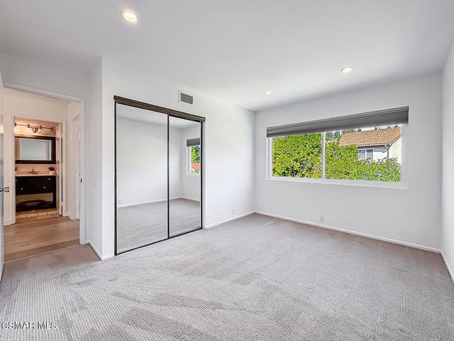 1915 Woodside Drive, Thousand Oaks, CA 91362