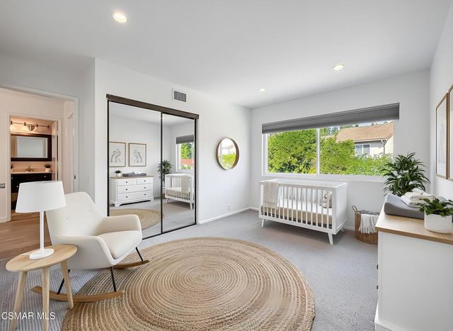 1915 Woodside Drive, Thousand Oaks, CA 91362