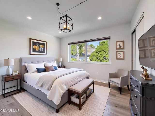 1915 Woodside Drive, Thousand Oaks, CA 91362