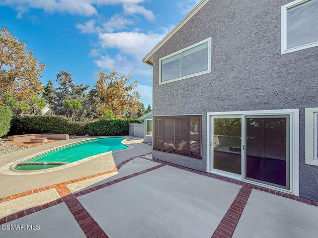 1915 Woodside Drive, Thousand Oaks, CA 91362