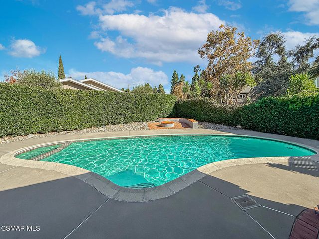 1915 Woodside Drive, Thousand Oaks, CA 91362