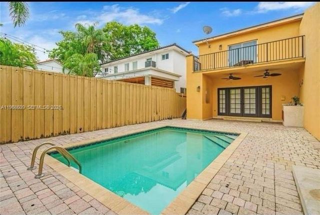 3047 Day Ave 1, Miami, FL 33133