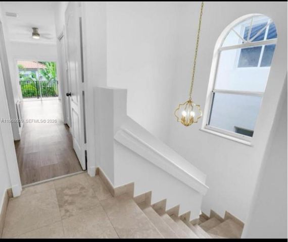 3047 Day Ave 1, Miami, FL 33133