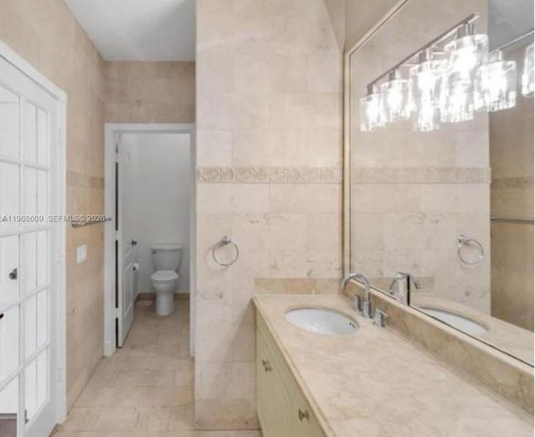 3047 Day Ave 1, Miami, FL 33133