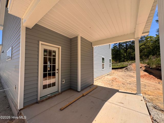 298 Rough Ridge Trail 29, Aberdeen, NC 28315