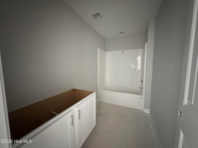 298 Rough Ridge Trail 29, Aberdeen, NC 28315