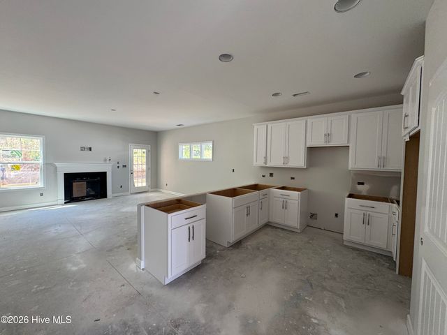 298 Rough Ridge Trail 29, Aberdeen, NC 28315