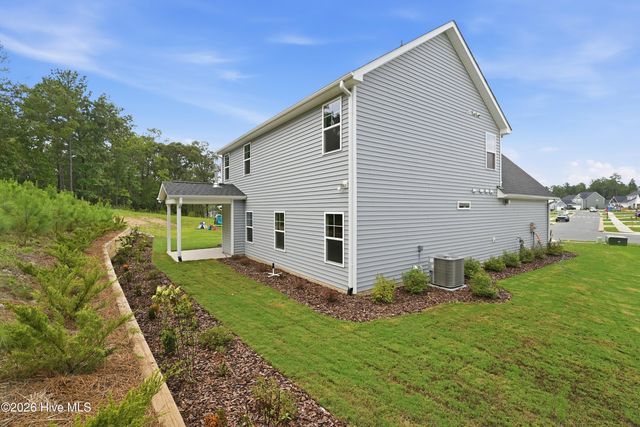 298 Rough Ridge Trail 29, Aberdeen, NC 28315