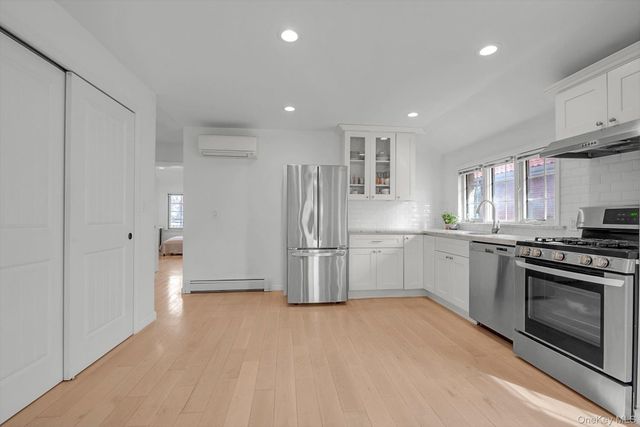 39-12 215TH Place, Bayside, NY 11361