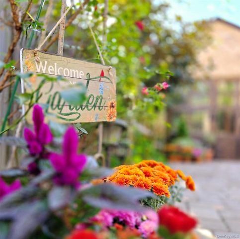 39-12 215TH Place, Bayside, NY 11361